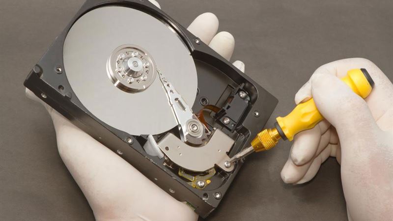 Top Data Recovery Services in 2024: A Comprehensive Guide