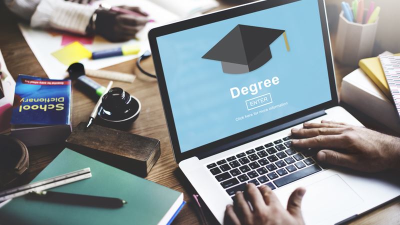 Comprehensive Guide to Online Degree Programs for Career Advancement