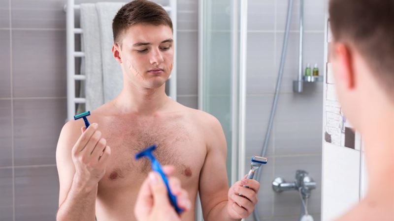 Enhancing Your Shaving Experience with Disposable Razors: Tips for a Smooth, Comfortable Finish