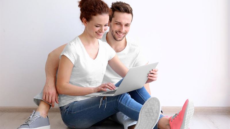 Comprehensive Guide to Purchasing Laptops Online: Benefits, Tips, and Strategies