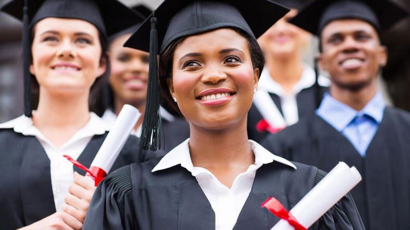 Essential Qualifications and Skills for Pursuing an Online Master’s in Data Analytics