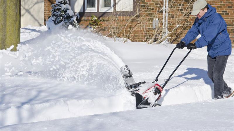 Comprehensive Guide to Operating the Snow Joe Ultra SJ621 Snow Blower
