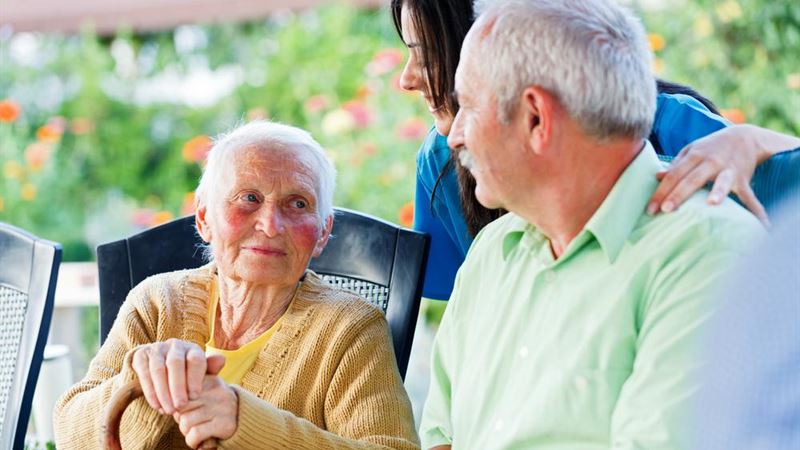 Essential Insights into Dementia: Causes, Symptoms, and Treatment Options