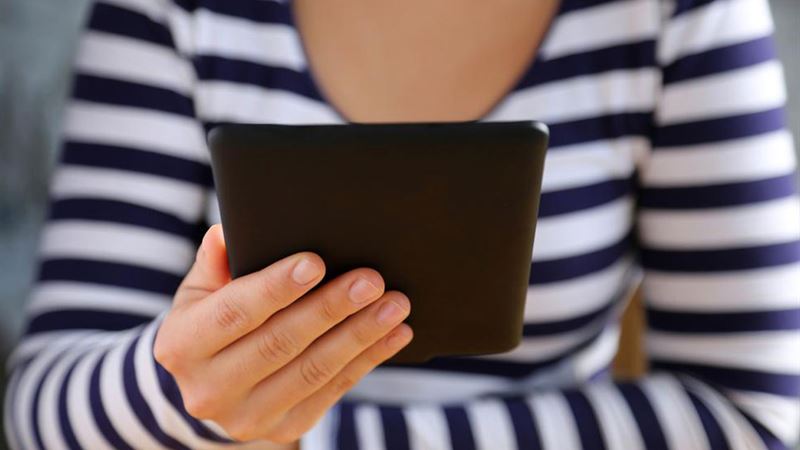 Top 4 Cutting-Edge Kindle E-Readers to Enhance Your Reading Experience