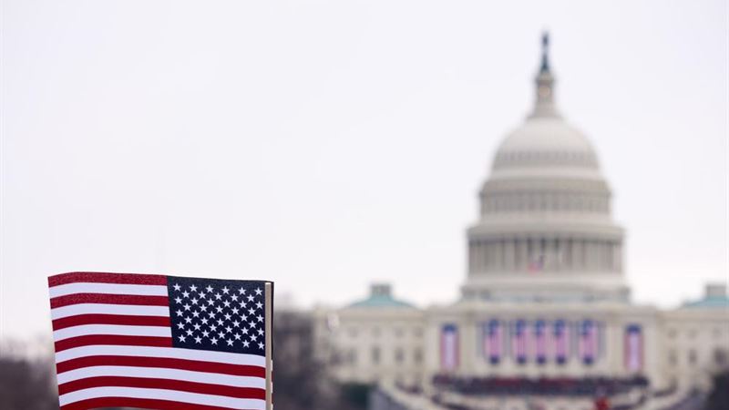 Financial Wisdom from Historic Leaders: Lessons on Money Management