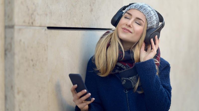 The Future of Wireless Headphones: Innovations and Benefits