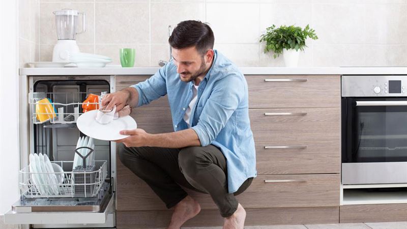 Essential Guide to Choosing the Perfect Dishwasher: Key Features, Reviews, and Buying Tips