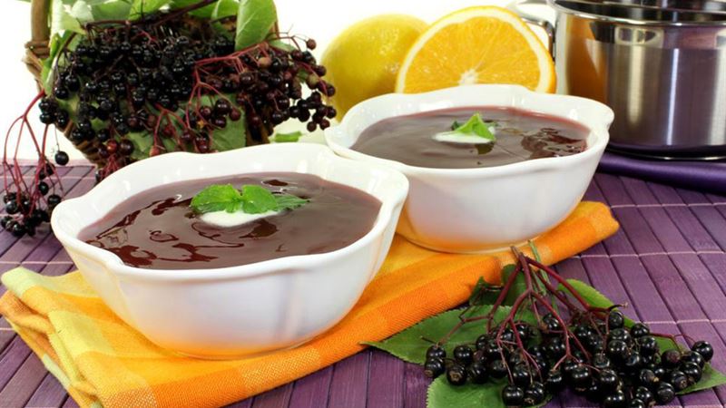 Effective Foods and Remedies to Relieve a Congested Nose