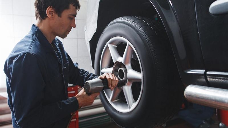 Mastering the Art of Buying Affordable and Quality Car Tires During Sales Seasons