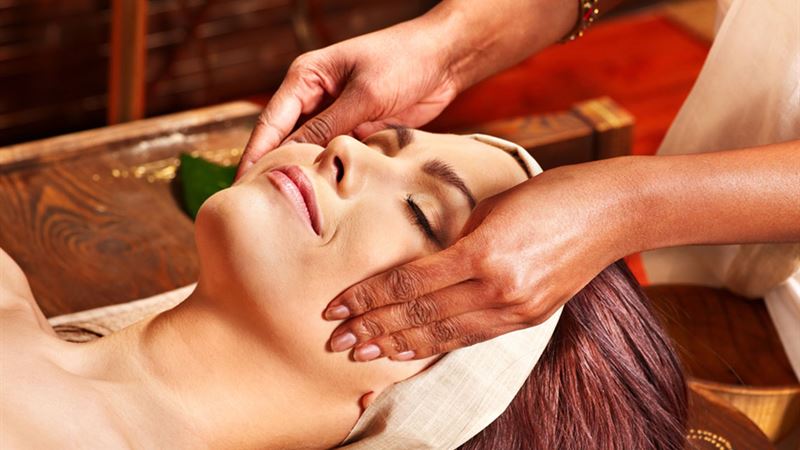 Ultimate Guide to Spa and Salon Experiences for Travelers Seeking Refreshment