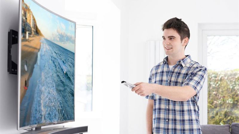Exploring the Benefits and Features of Curved Samsung Televisions