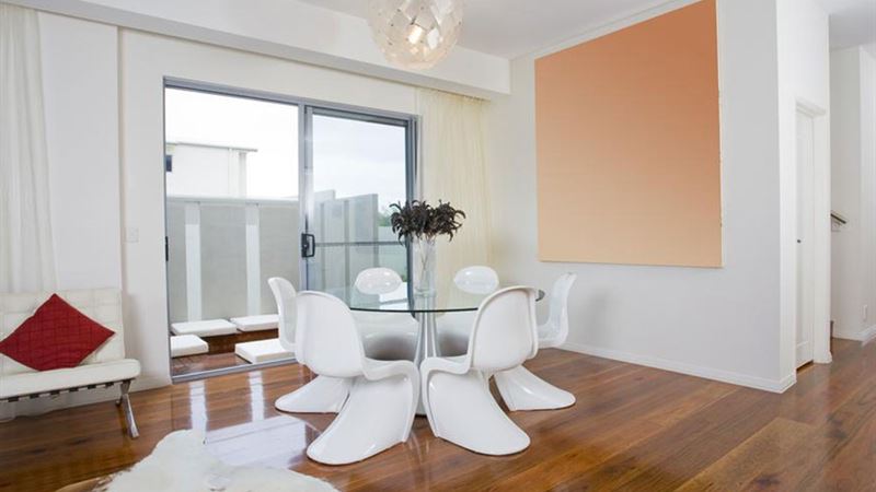 Embrace Maritime Elegance for Stunning Home Decor