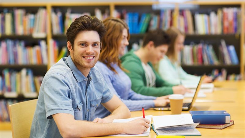 Advantages of Pursuing a Virtual Information Technology Degree