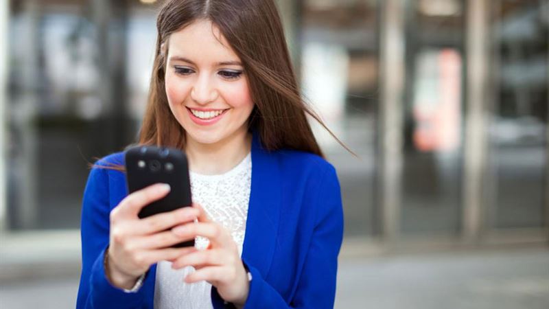 Comprehensive Review of Samsung Galaxy A7: Features, Performance, and Design