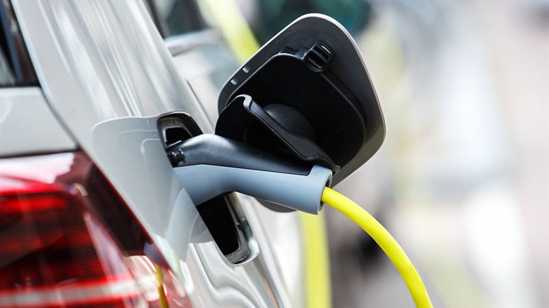 Top 6 Exciting Hybrid Vehicle Promotions to Watch for Cyber Monday 2023