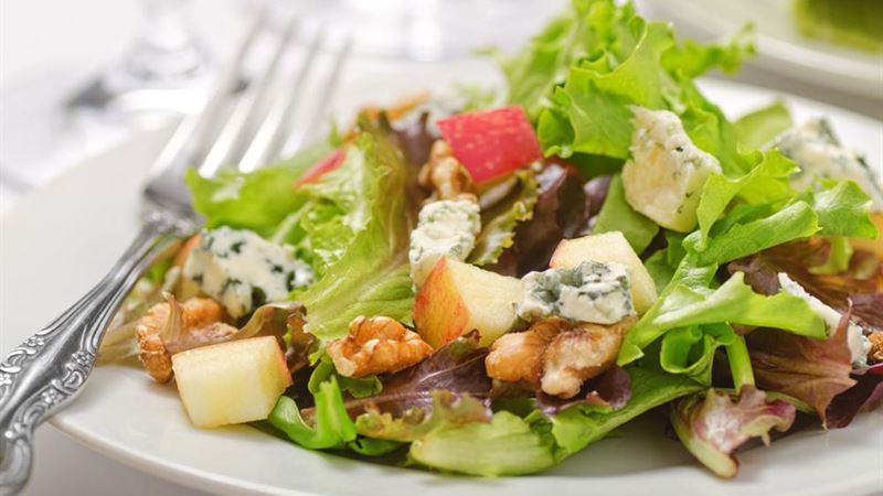 Comprehensive Guide to Diabetes-Friendly Nutrition: Foods to Embrace and Avoid