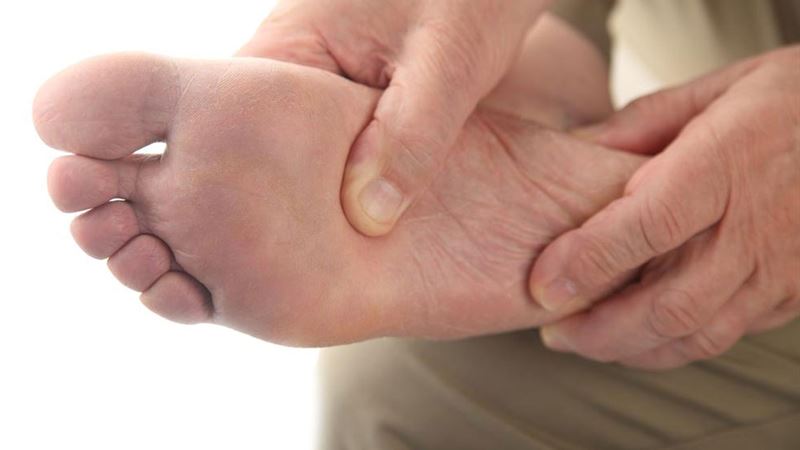 Comprehensive Strategies for Managing and Alleviating Diabetic Foot Discomfort