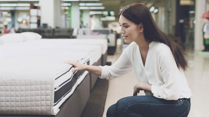 Leading Mattress Brands Designed to Alleviate Back Pain and Enhance Restful Sleep
