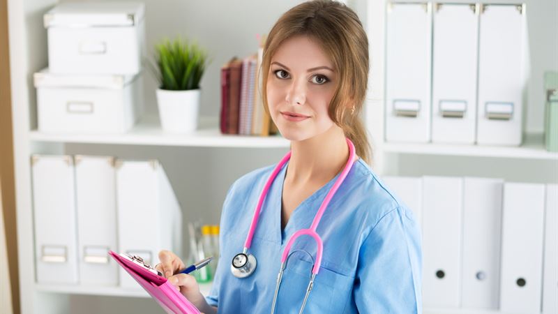 Pathways to a Fulfilling Career in Nursing: Exploring Nurse Practitioner Education Programs