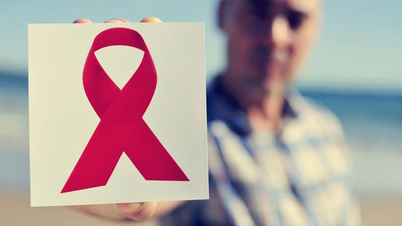 Understanding the Causes and Early Signs of HIV and AIDS