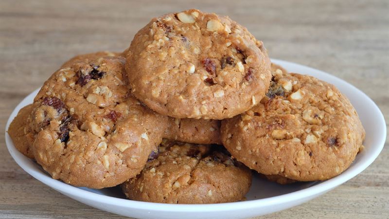 Delicious and Healthy Oatmeal Raisin Cookie Recipes for All Seasons