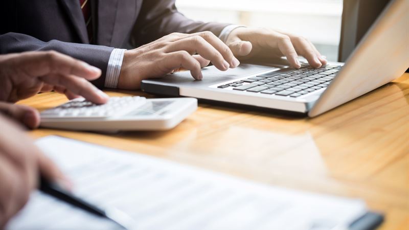 Comprehensive Guide to Advanced Financial Management Software: Features, Benefits, and Industry Impact