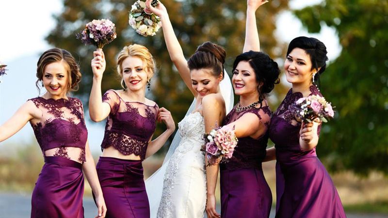 Complete Guide to Selecting the Perfect Bridesmaid Dresses for Your Wedding