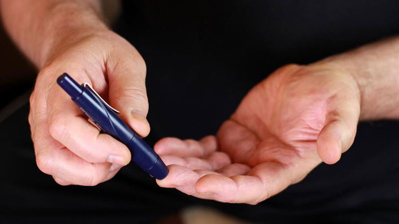Understanding the Causes and Recognizing Symptoms of Type 2 Diabetes