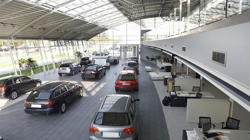 Comprehensive Guide to the Chrysler Brand: History, Models, and Buying Tips