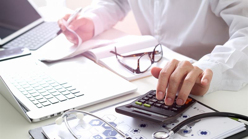 Ultimate Guide to Selecting an Ideal Online Medical Billing Education Program