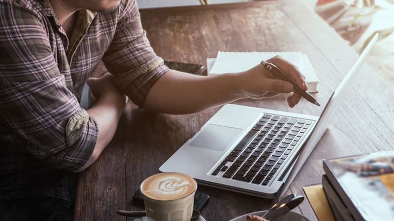 Ultimate Guide to Securing the Best Deals on Laptops: Tips for Smart Buyers