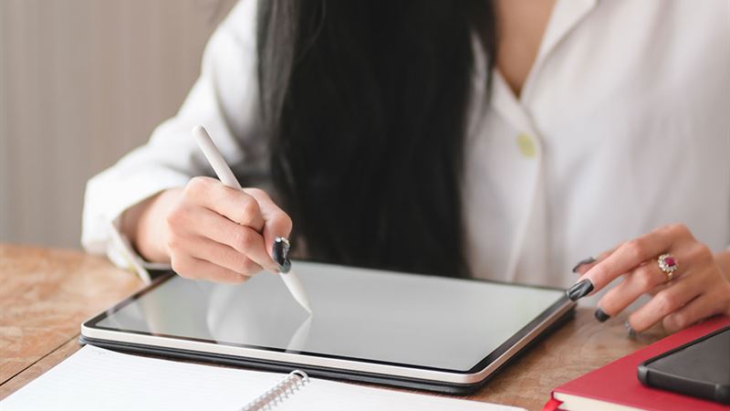 Comprehensive Guide to Leading Electronic Signature Solutions in 2024