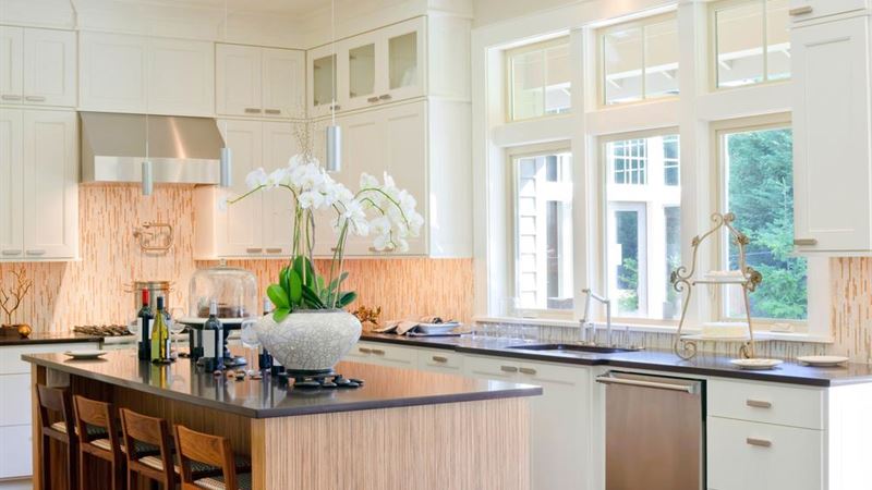 Comprehensive Guide to Kitchen Countertop Materials: Benefits, Drawbacks, and Selection Tips