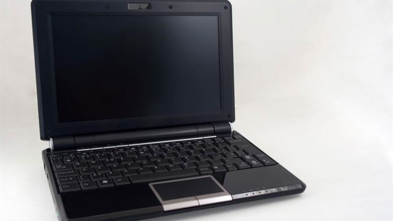 Choosing the Perfect Mid-Range Laptop for Your Needs