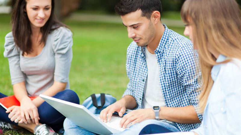 Guidelines for Selecting the Most Suitable Undergraduate Degree for Your Future