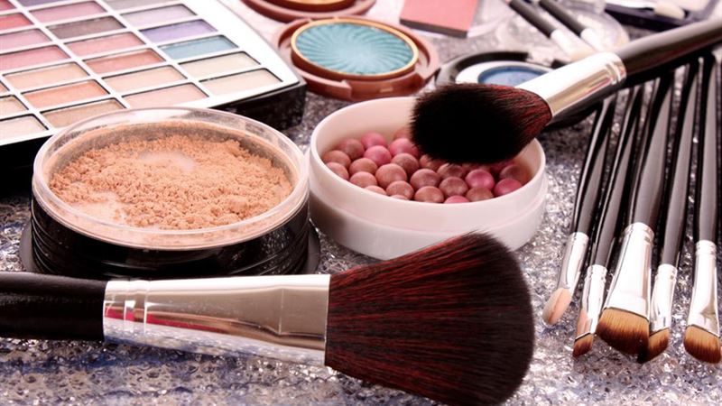 Essential Guide to Choosing and Using Beauty Cosmetics Effectively