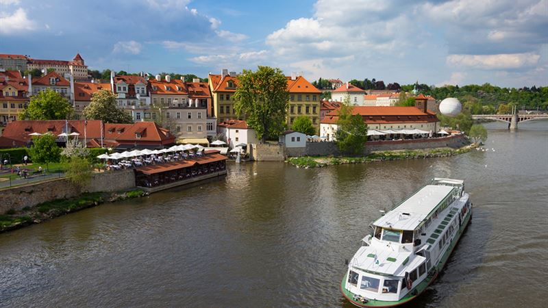 Explore Europe by River: The Ultimate Guide to Top Cruises and How to Choose the Perfect Voyage