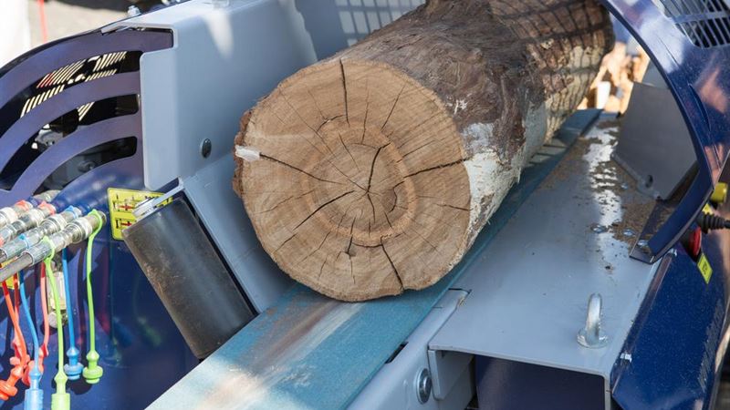 Comprehensive Guide to Selecting the Perfect Portable Sawmill for Your Needs