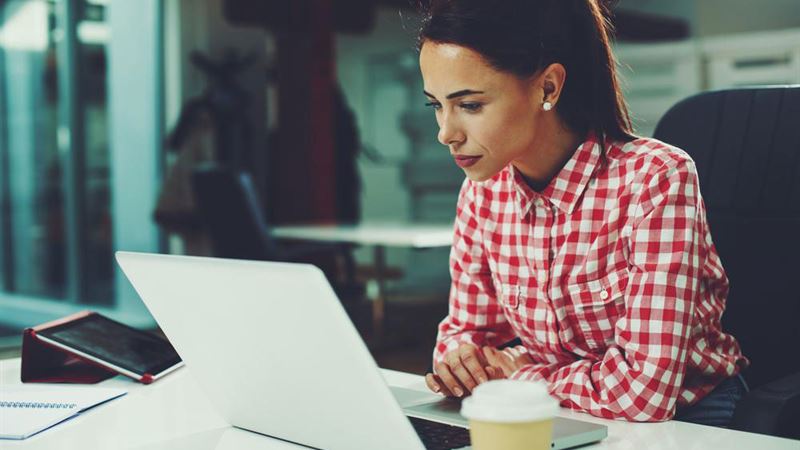 The Enduring Appeal of Windows 7 Laptops in the Modern Tech World