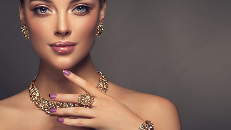 Understanding Why Women Cherish Jewelry: Top Reasons and Insights