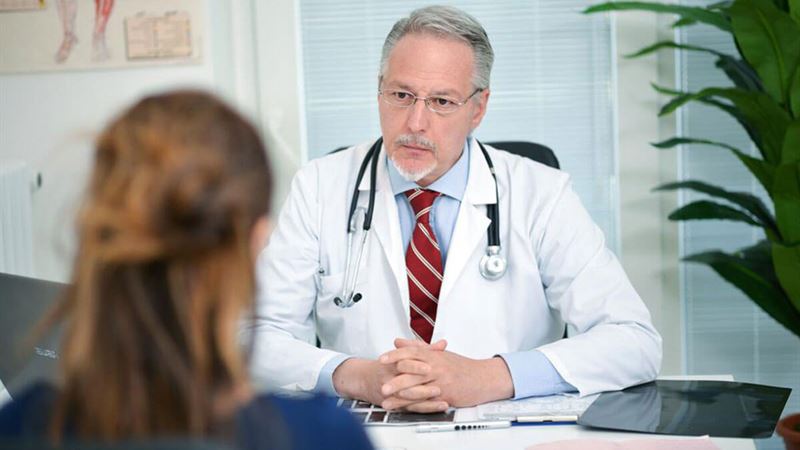 Essential Guide to Recognizing and Managing Menopause Symptoms