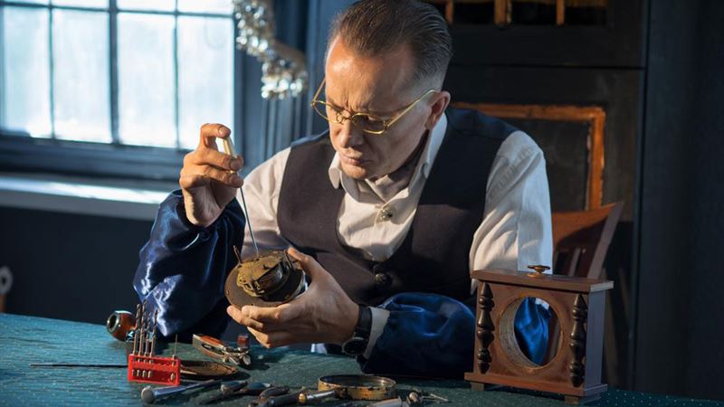 Comprehensive Guide to Differentiating Clock Repair from Restoration: Techniques, Processes, and Expert Insights