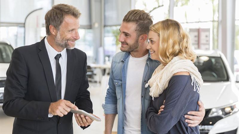 Essential Guide to Buying Certified Pre-Owned and Used Mercedes-Benz Vehicles