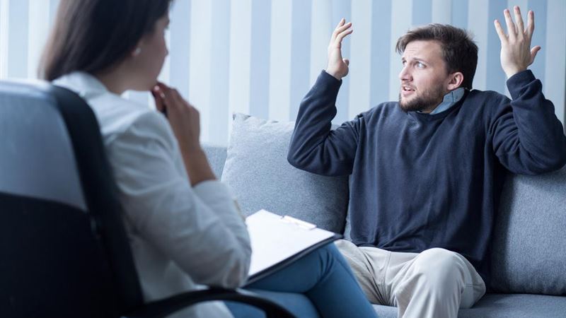 Recognizing the Early Warning Signs of Schizophrenia for Timely Intervention