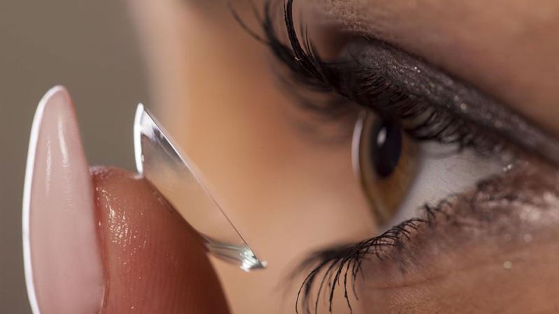 Comprehensive Guide to Contact Lenses: Choosing the Perfect Fit for Your Eyes