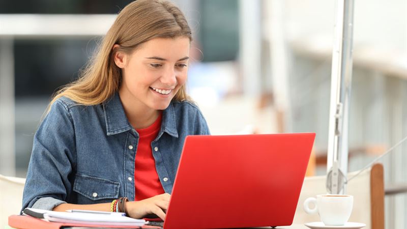 Comprehensive Guide to Purchasing a Laptop from Retail Outlets