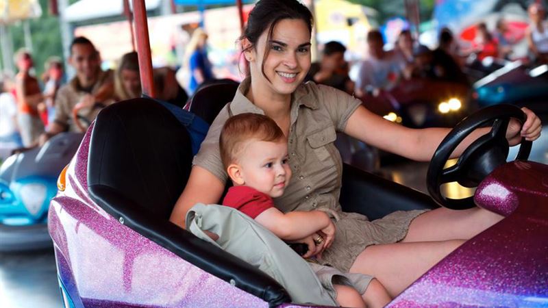 Ultimate Guide to Experiencing Memorable Moments at Theme Parks