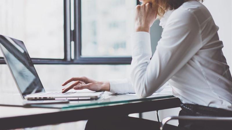 Comprehensive Guide to Securing Financial Assistance for Online Degree Programs