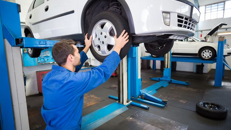 How to Identify the Perfect Time to Replace Your Car Tires