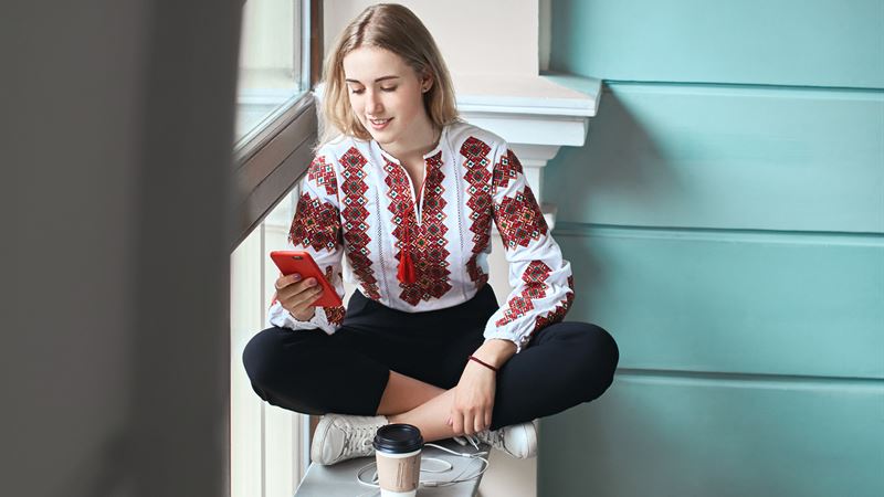 Comprehensive Guide to Embroidered Patch Backing Options and Types